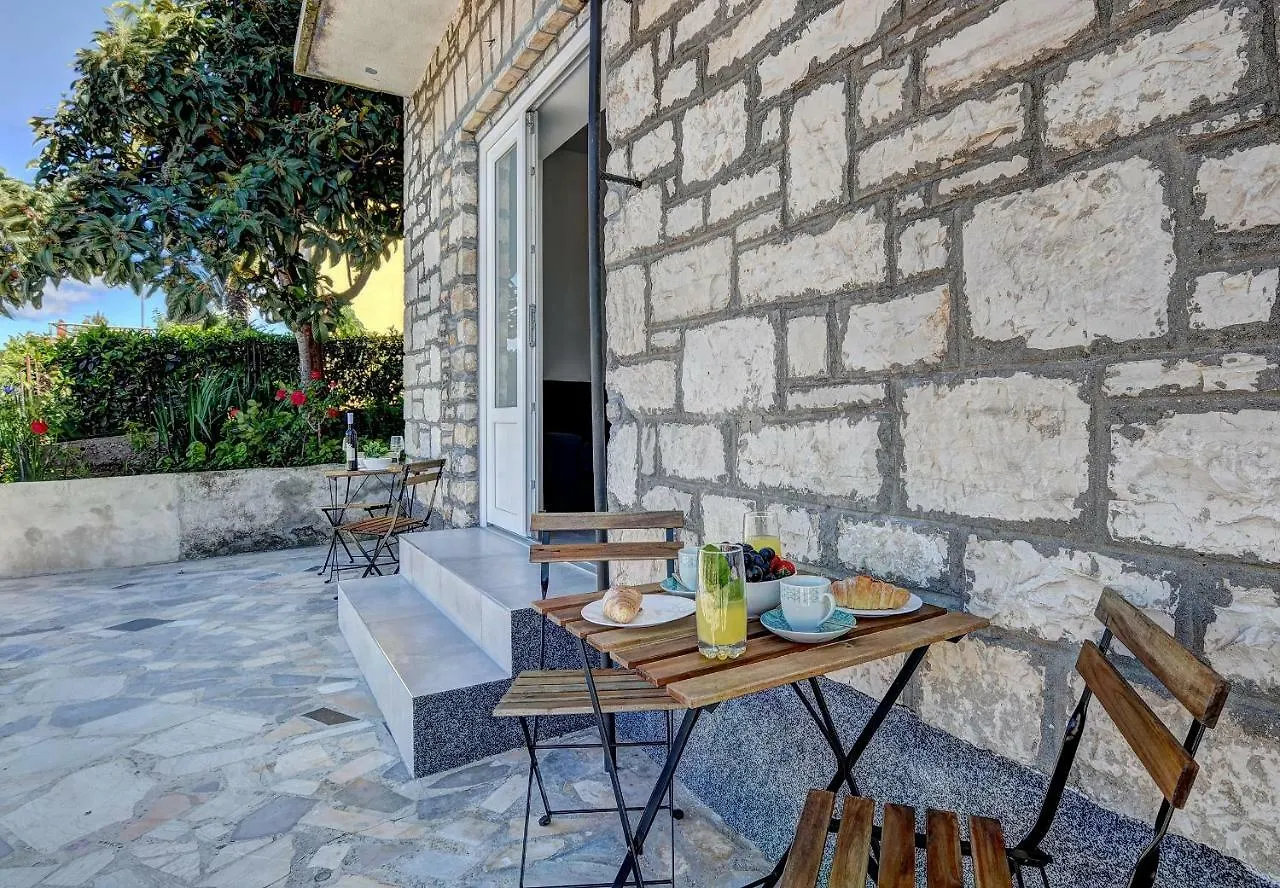 Apartment Apartman D Pula